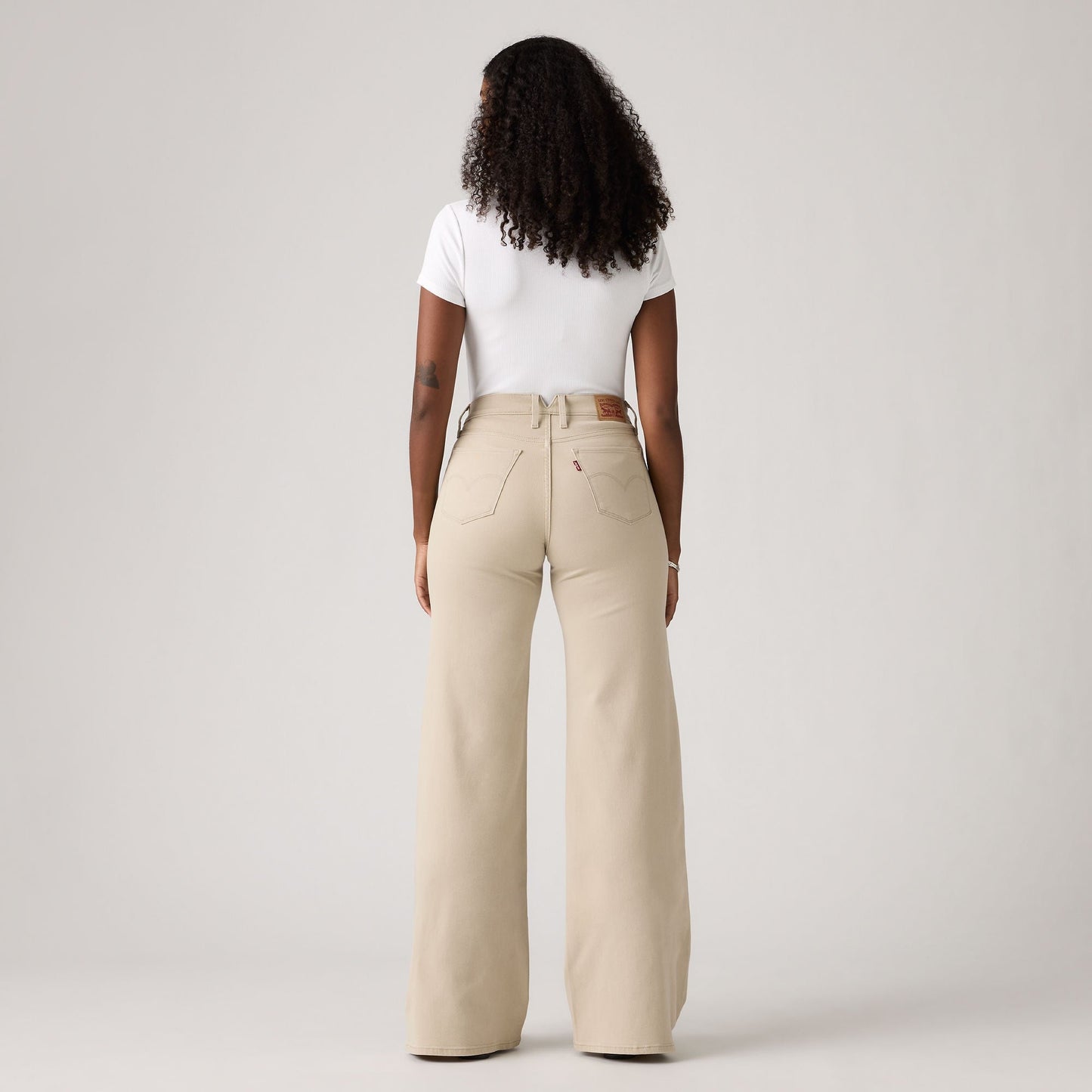 Levi's® Women's 318 Shaping Wide-Leg