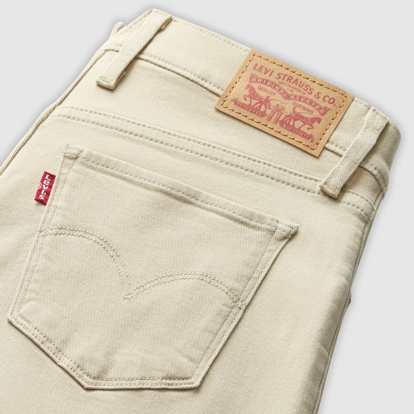 Levi's® Women's 318 Shaping Wide-Leg