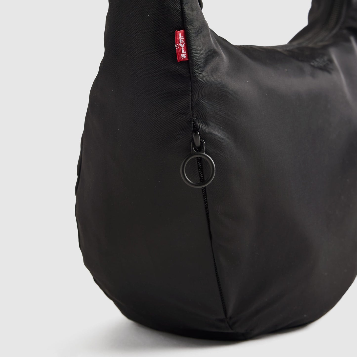 Levi's® Women's Brooklyn Medium Shoulder Bag