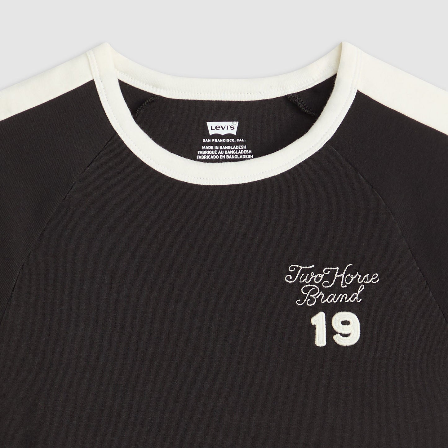 Levi's® Women's Graphic Riley Raglan Tee