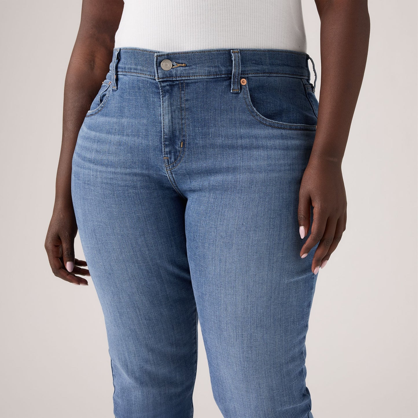 Levi's® Women's Mid-Rise Boyfriend Jeans