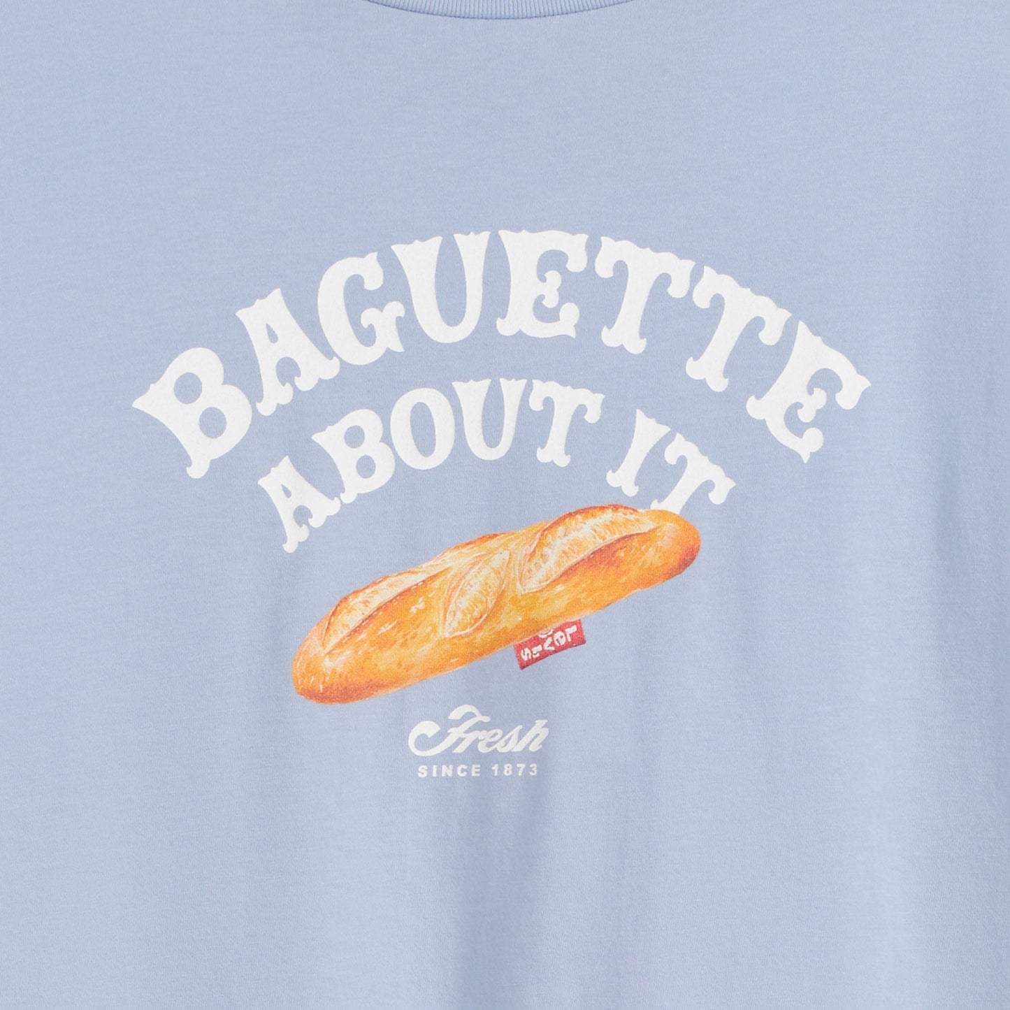 Levi's® Women's Graphic Short Stack T-Shirt