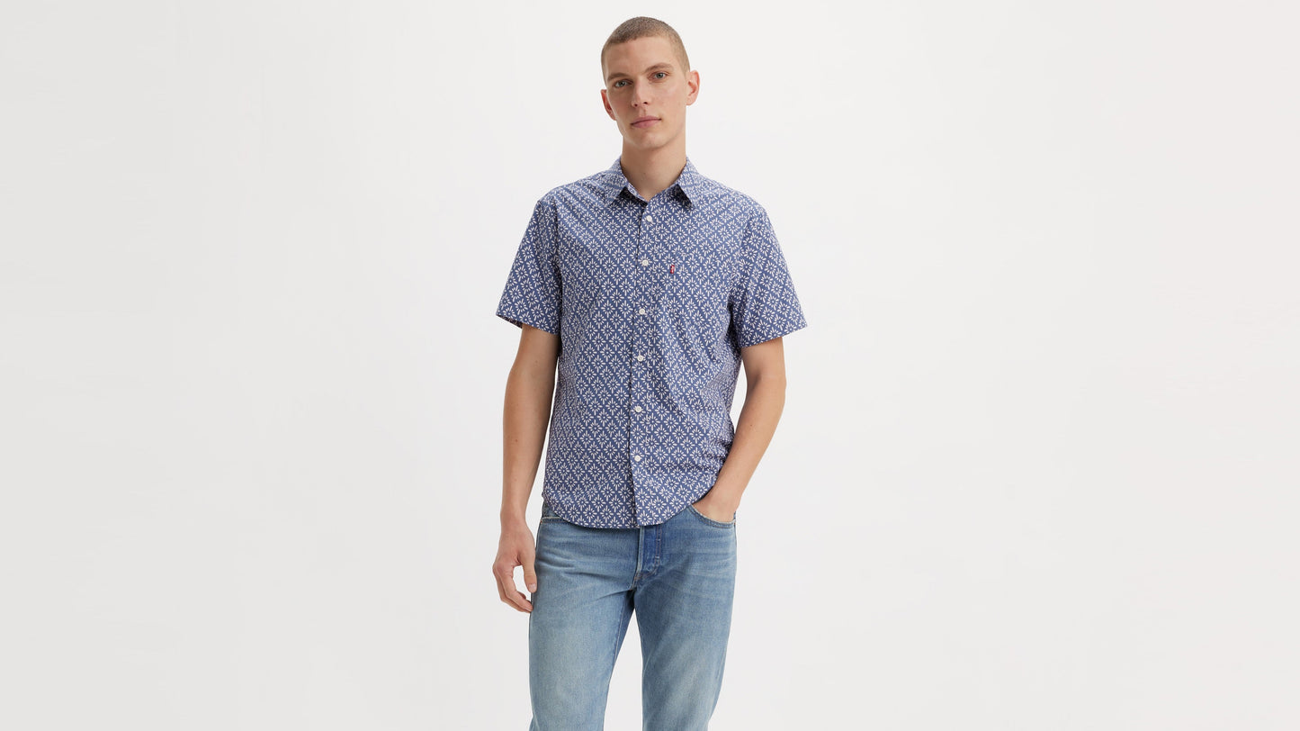 Levi's® Men's Short-Sleeve Classic Standard Fit Shirt