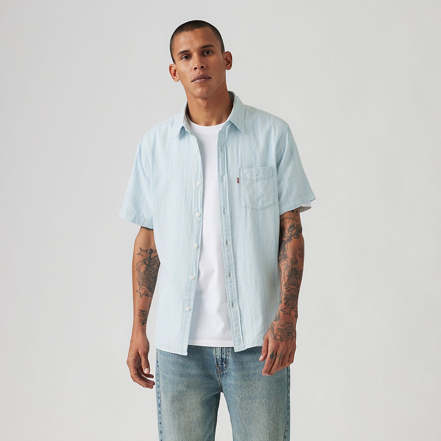 Levi's® Men's Short-Sleeve Classic Standard Fit Shirt