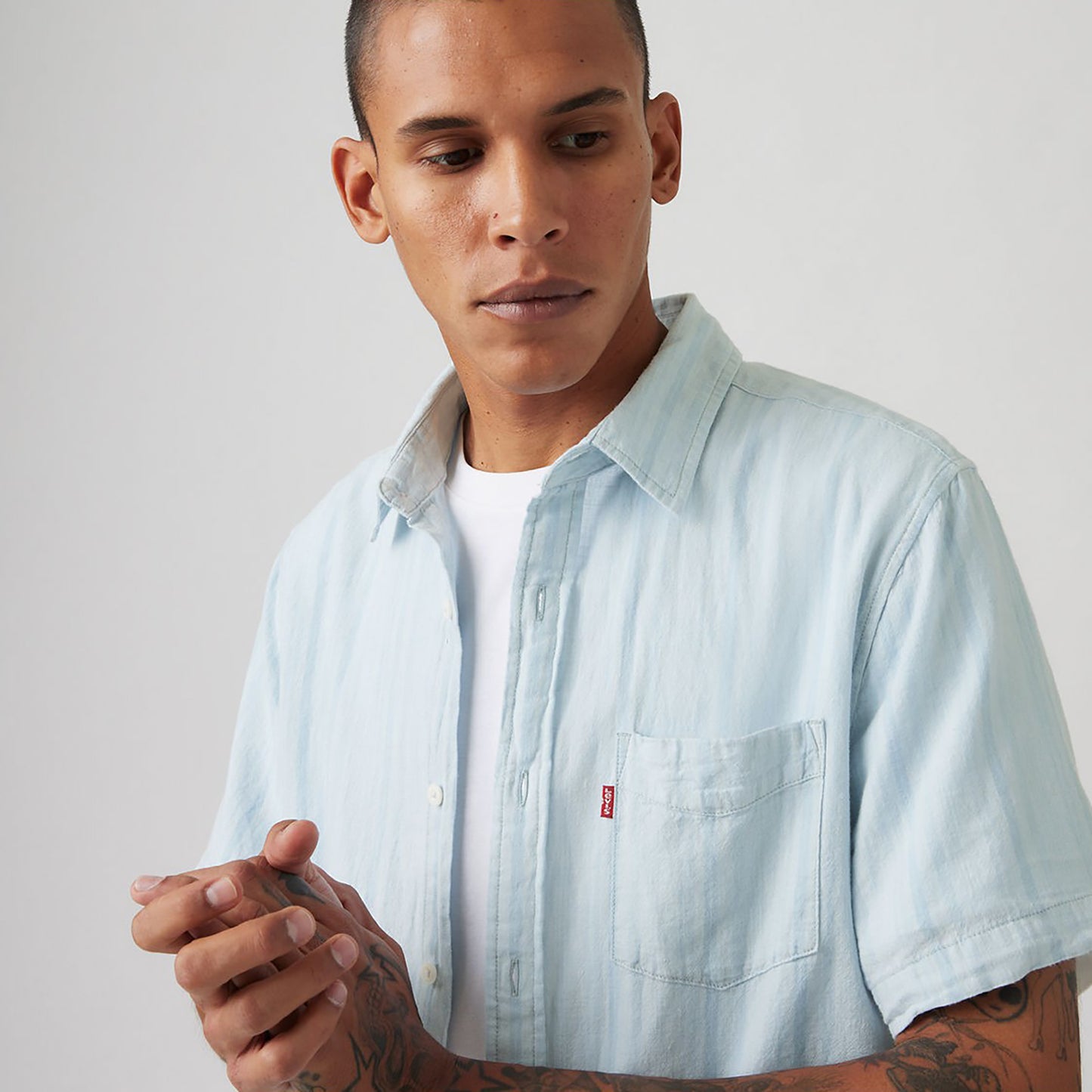 Levi's® Men's Short-Sleeve Classic Standard Fit Shirt