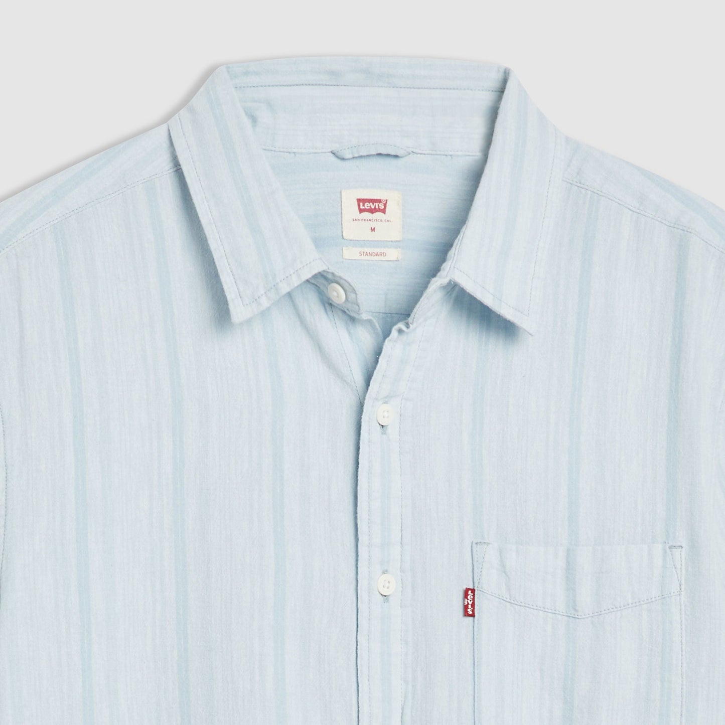 Levi's® Men's Short-Sleeve Classic Standard Fit Shirt