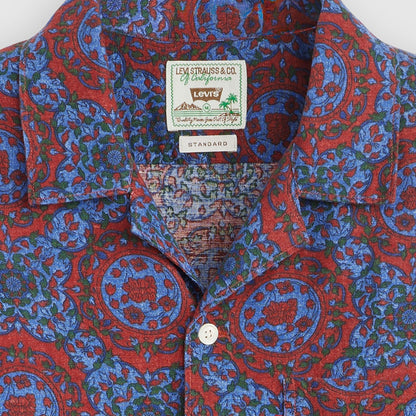 Levi's® Men's Short-Sleeve Sunset Standard Camp Shirt