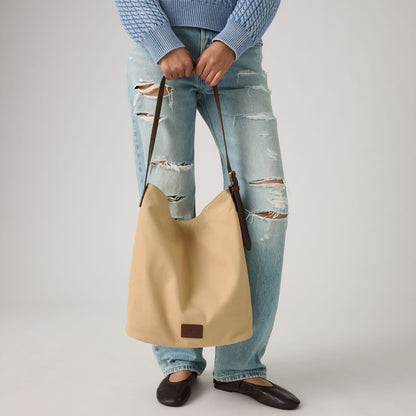 Levi's® Women's Medium Heritage Bag