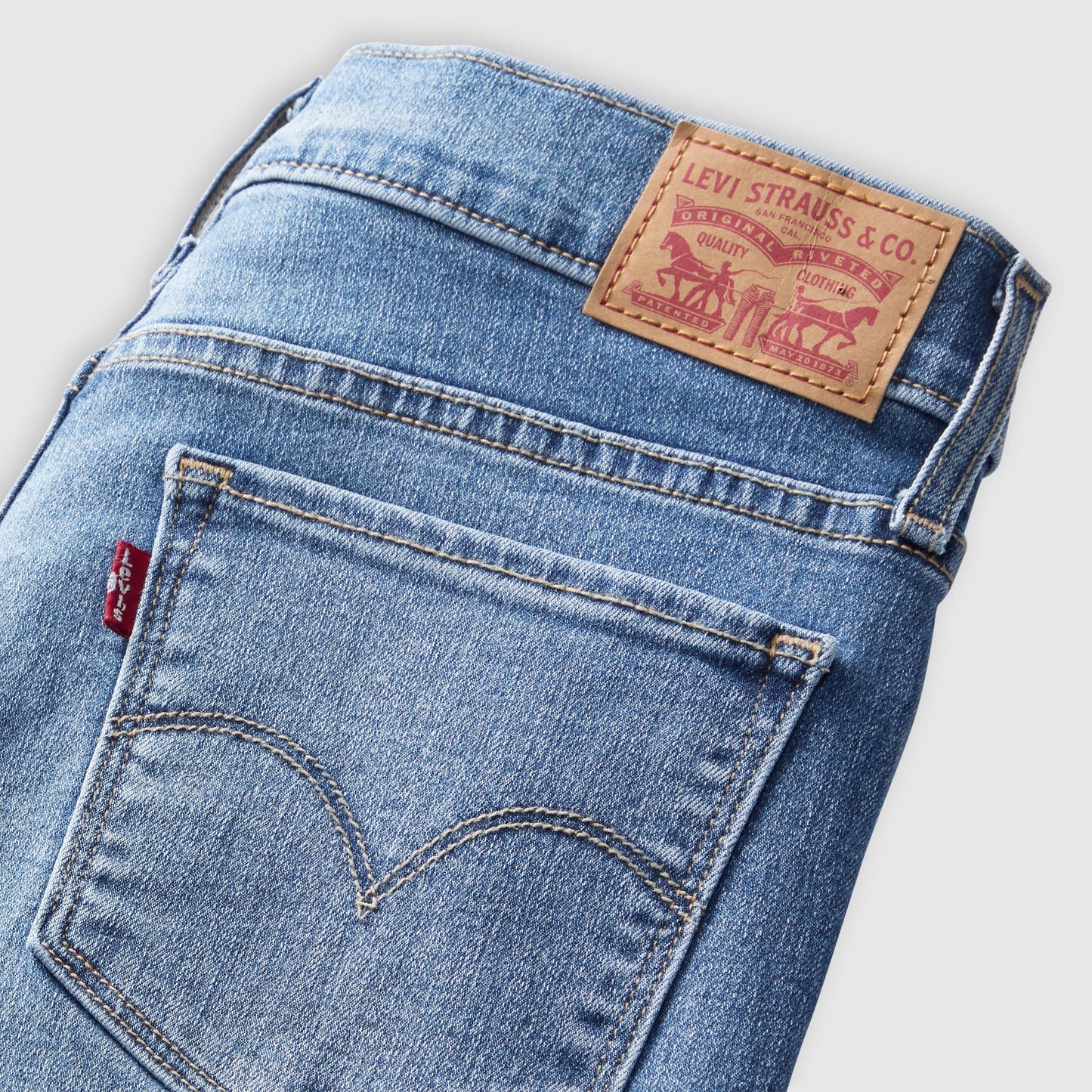 Levi's® Women's 314 Shaping Straight Jeans