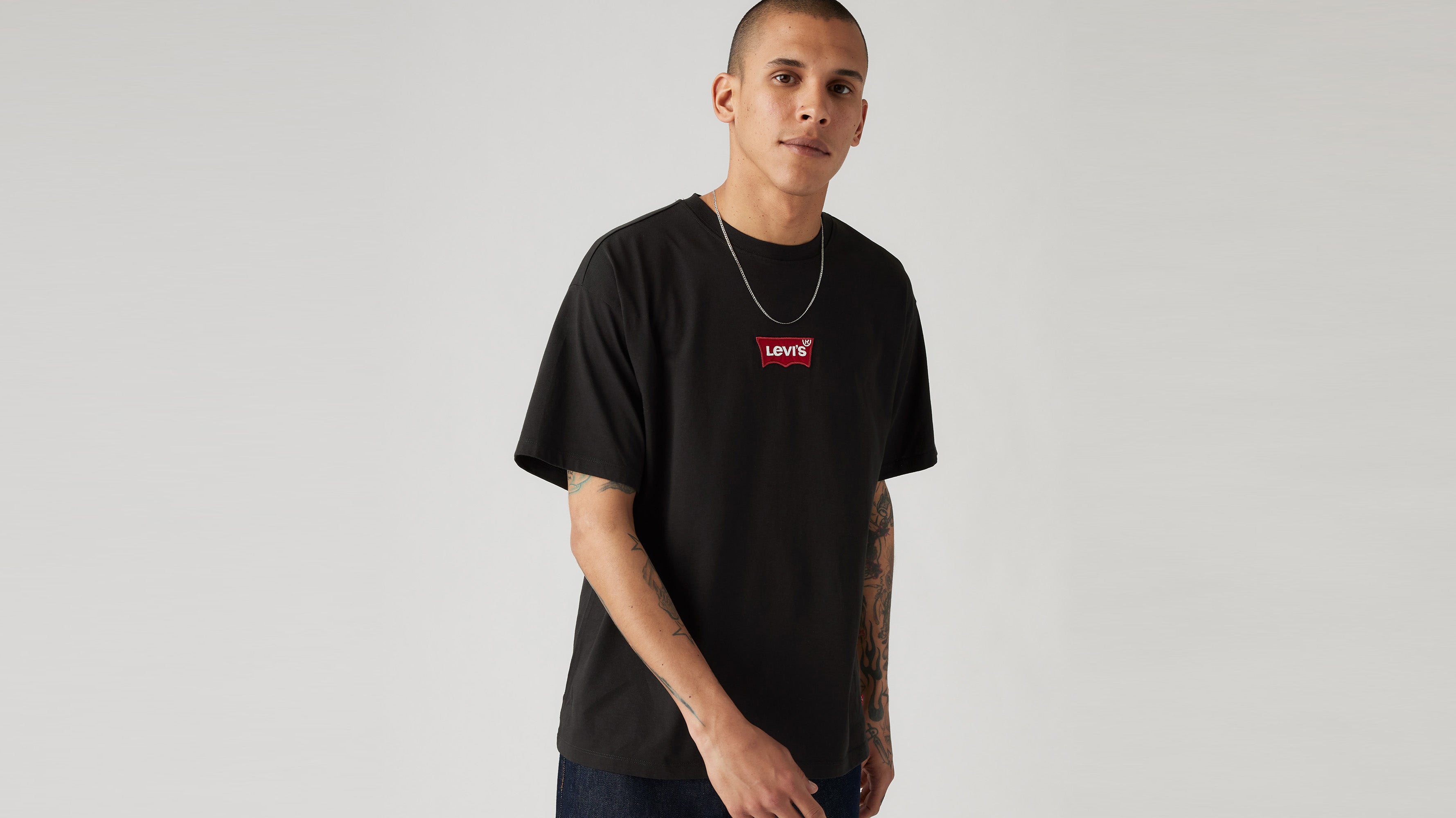 Levi's® Men's Graphic Vintage Fit T-Shirt - Black | Levi's PH