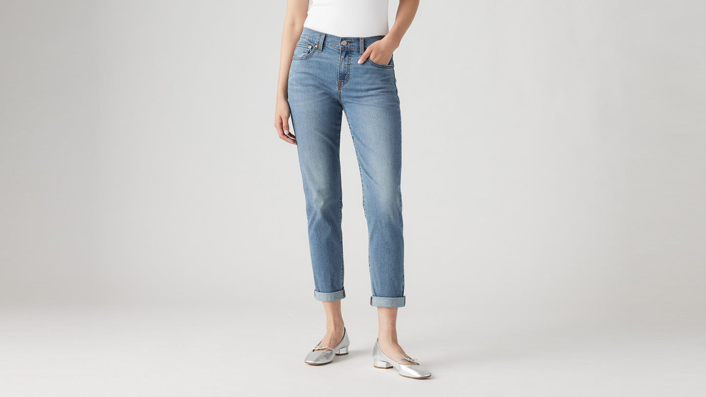 Levi's® Women's Mid-Rise Boyfriend Jeans