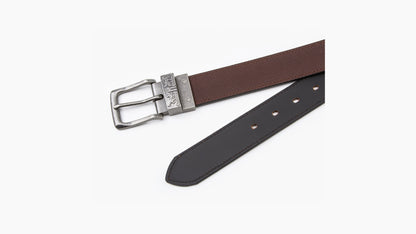 Levi's® Leather Belt