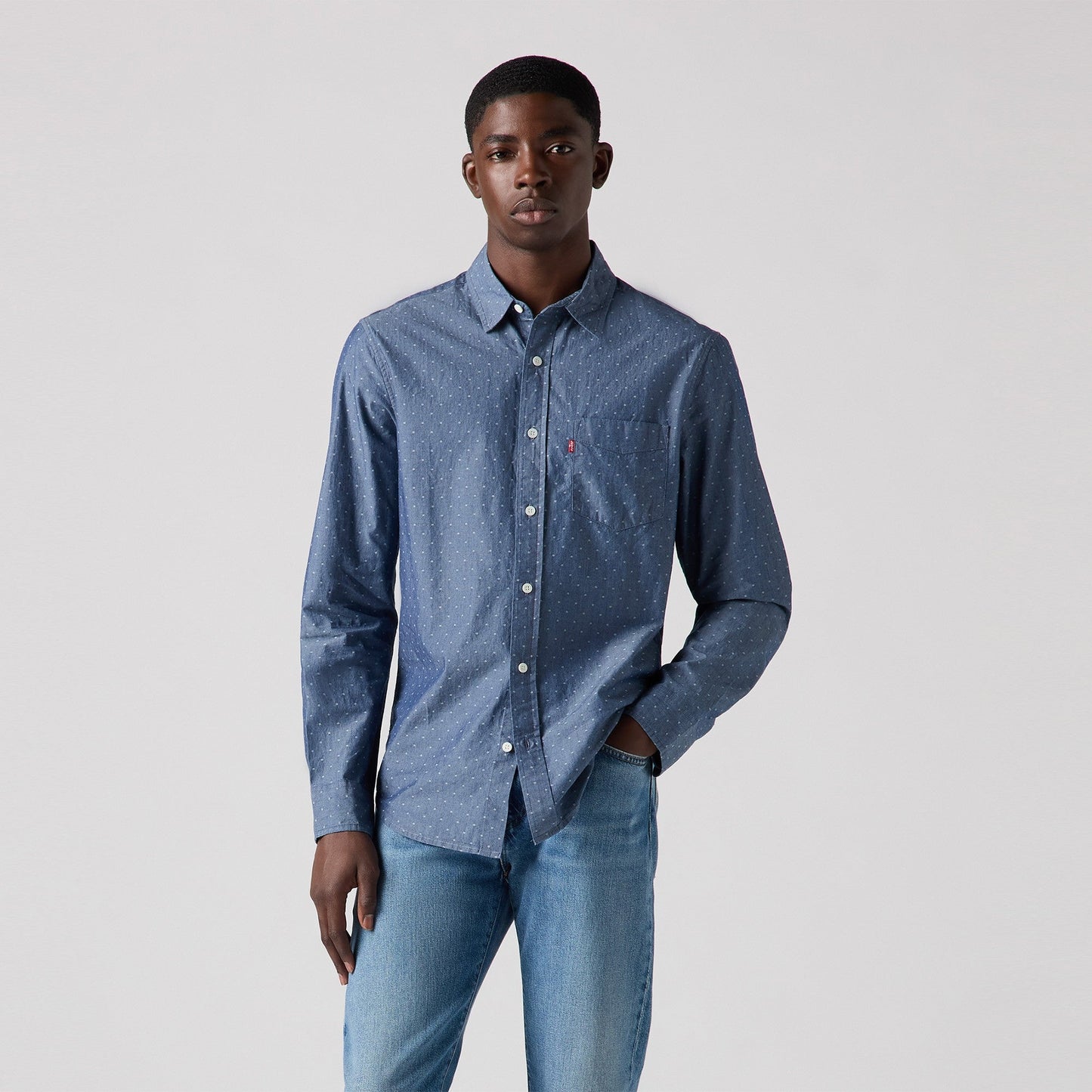 Levi's® Men's Classic Pocket Standard Fit Shirt