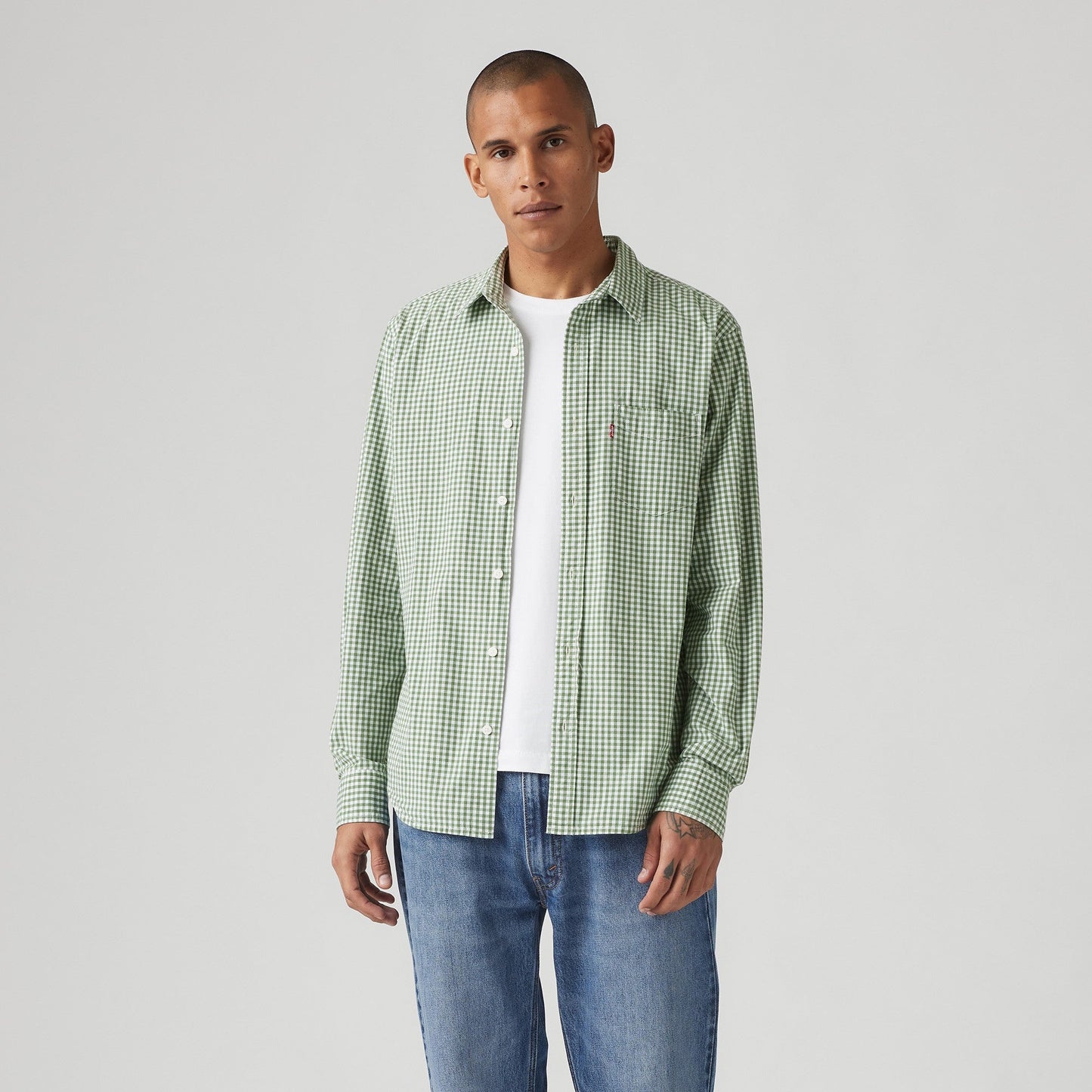 Levi's® Men's Classic Pocket Standard Fit Shirt