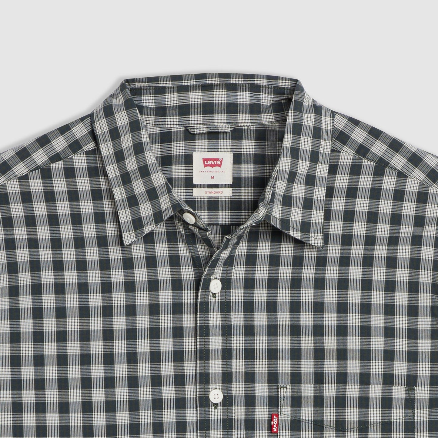 Levi's® Men's Classic Pocket Standard Fit Shirt