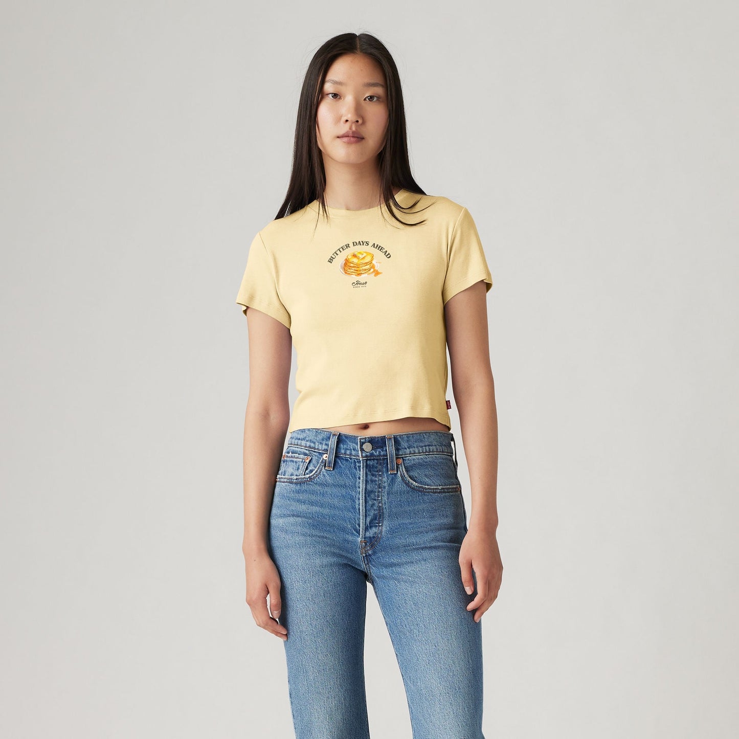 Levi's® Women's Graphic Essential Sporty Tee