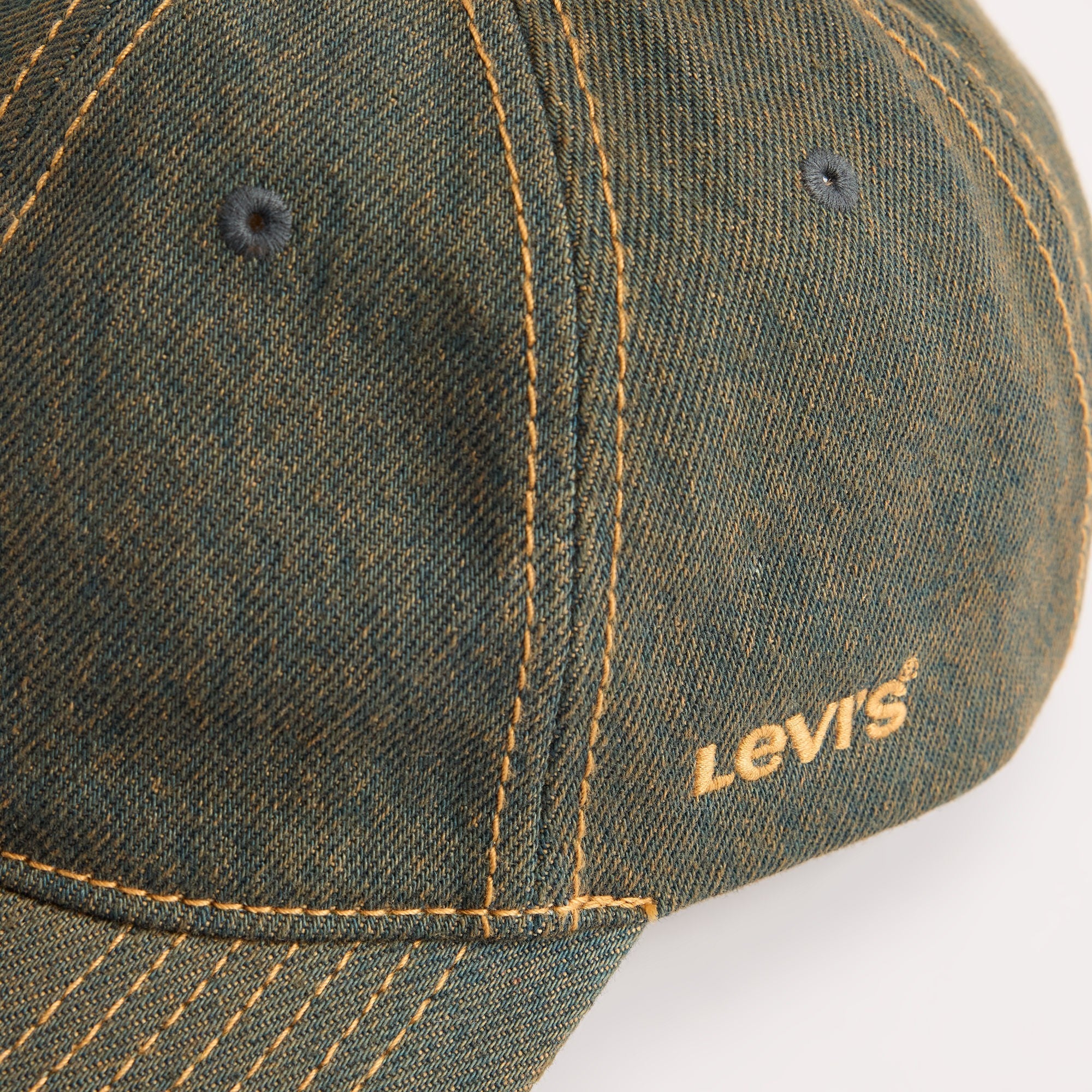 Levi's® Men's Essential Cap