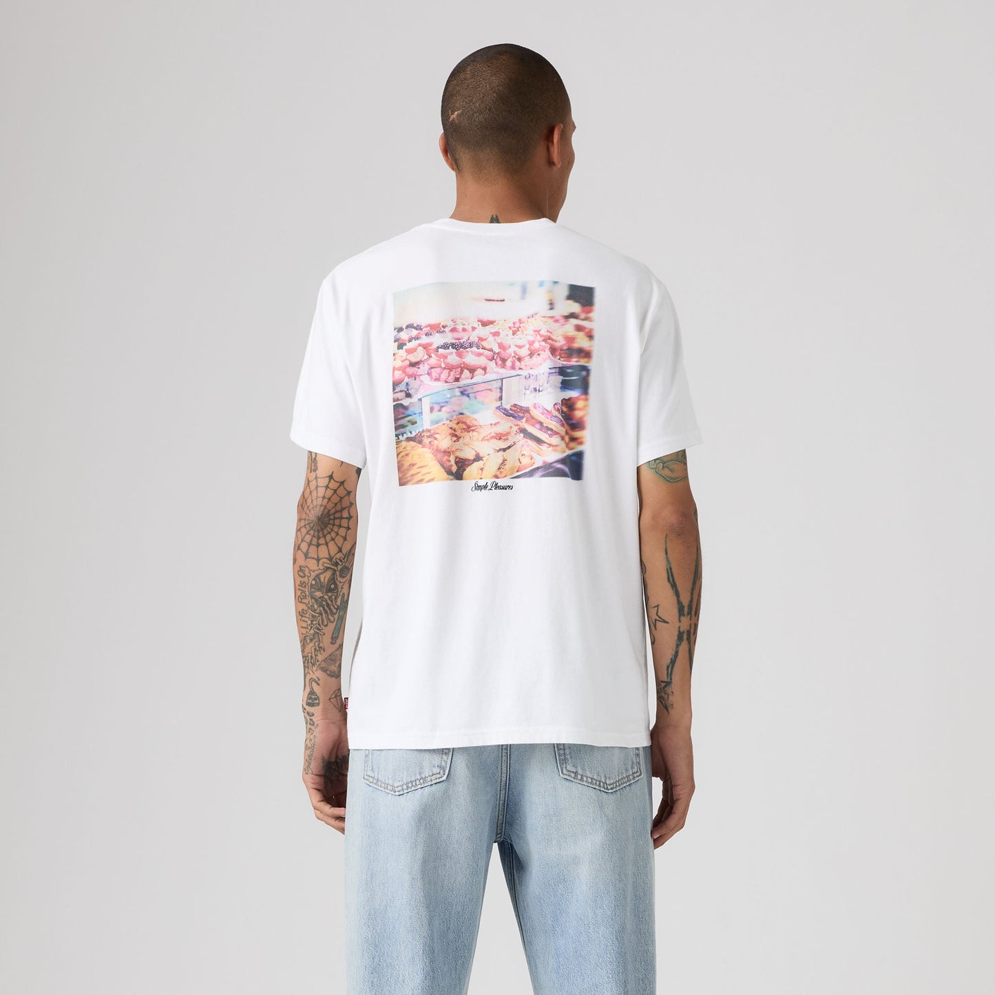 Levi's® Men's Relaxed Fit Short Sleeve Graphic T-Shirt