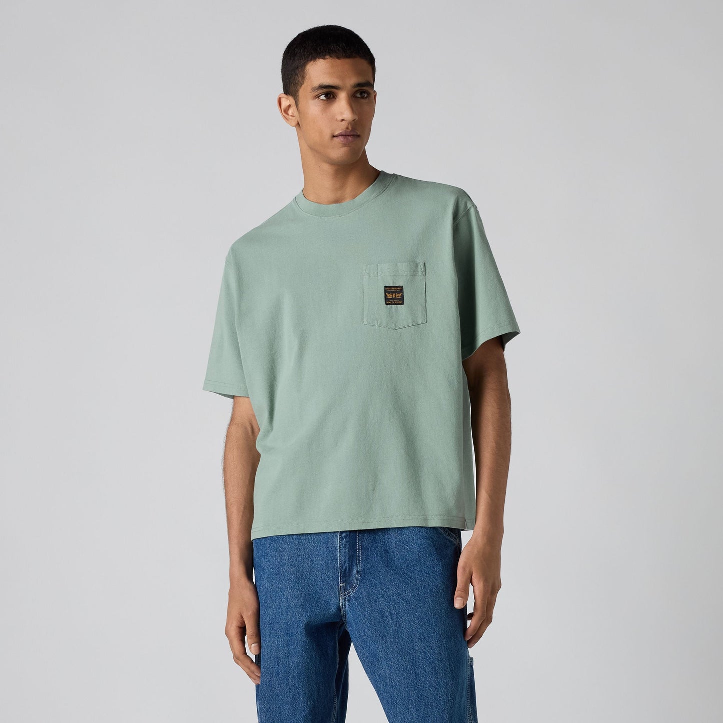 Levi's® Men's Short-Sleeve Workwear Pocket T-Shirt