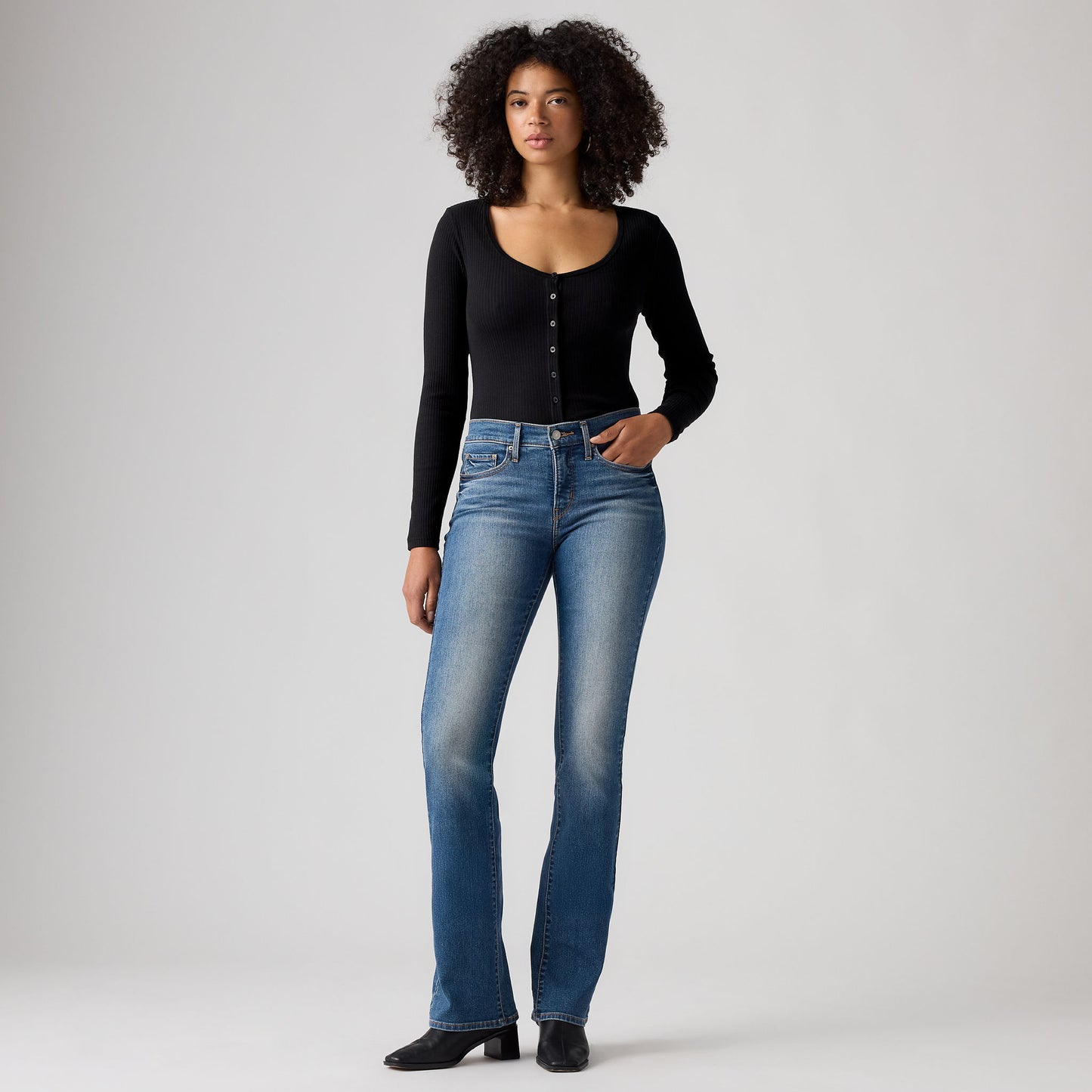 Levi's® Women's 315 Shaping Bootcut Jeans