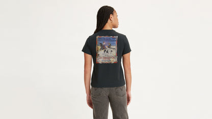 Levi's® Women's Graphic Classic Tee