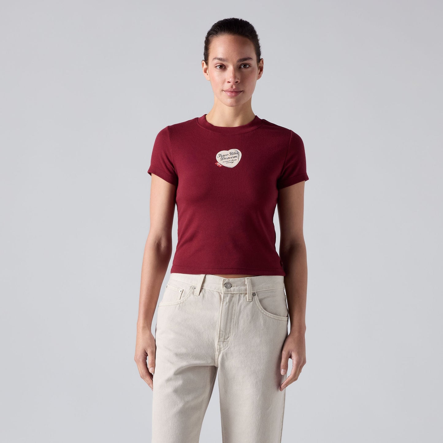Levi's® Women's Graphic Essential Baby Tee