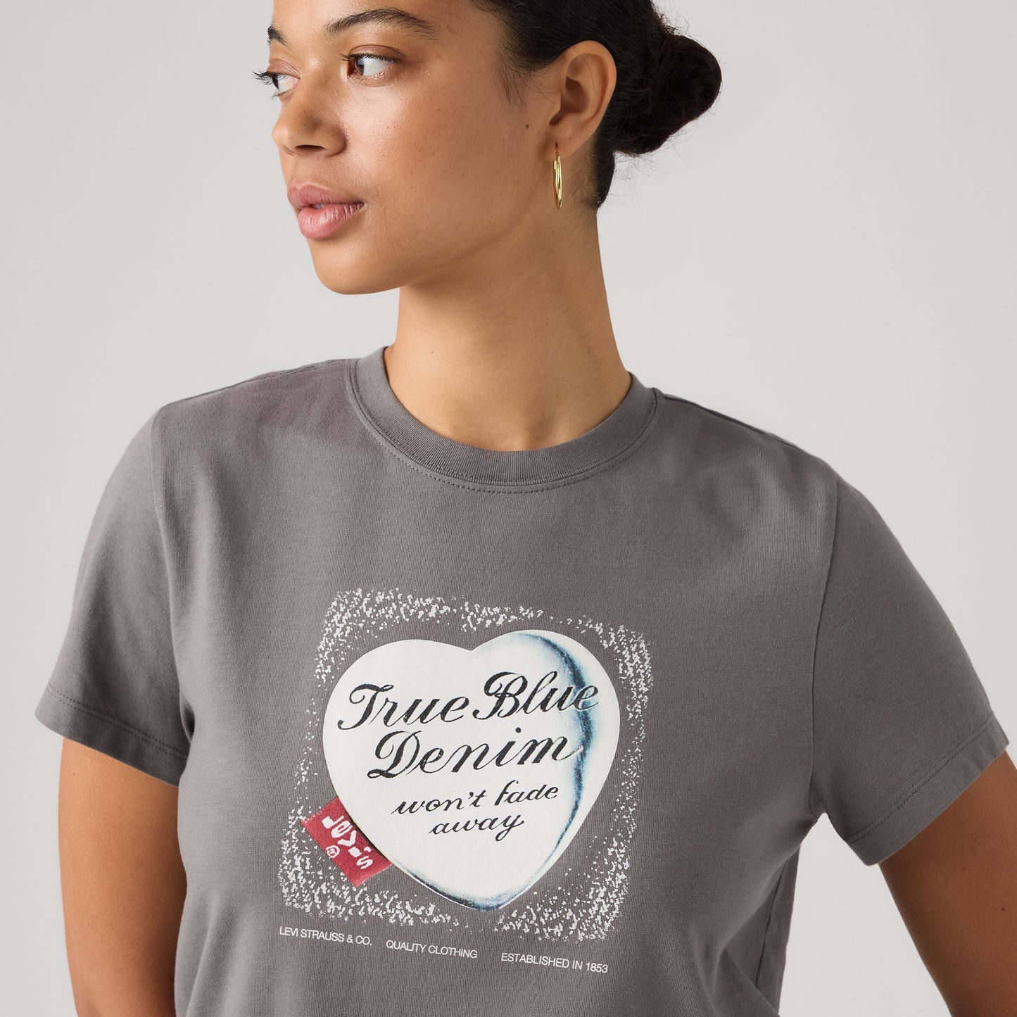 Levi's® Women's Graphic Favorite Tee