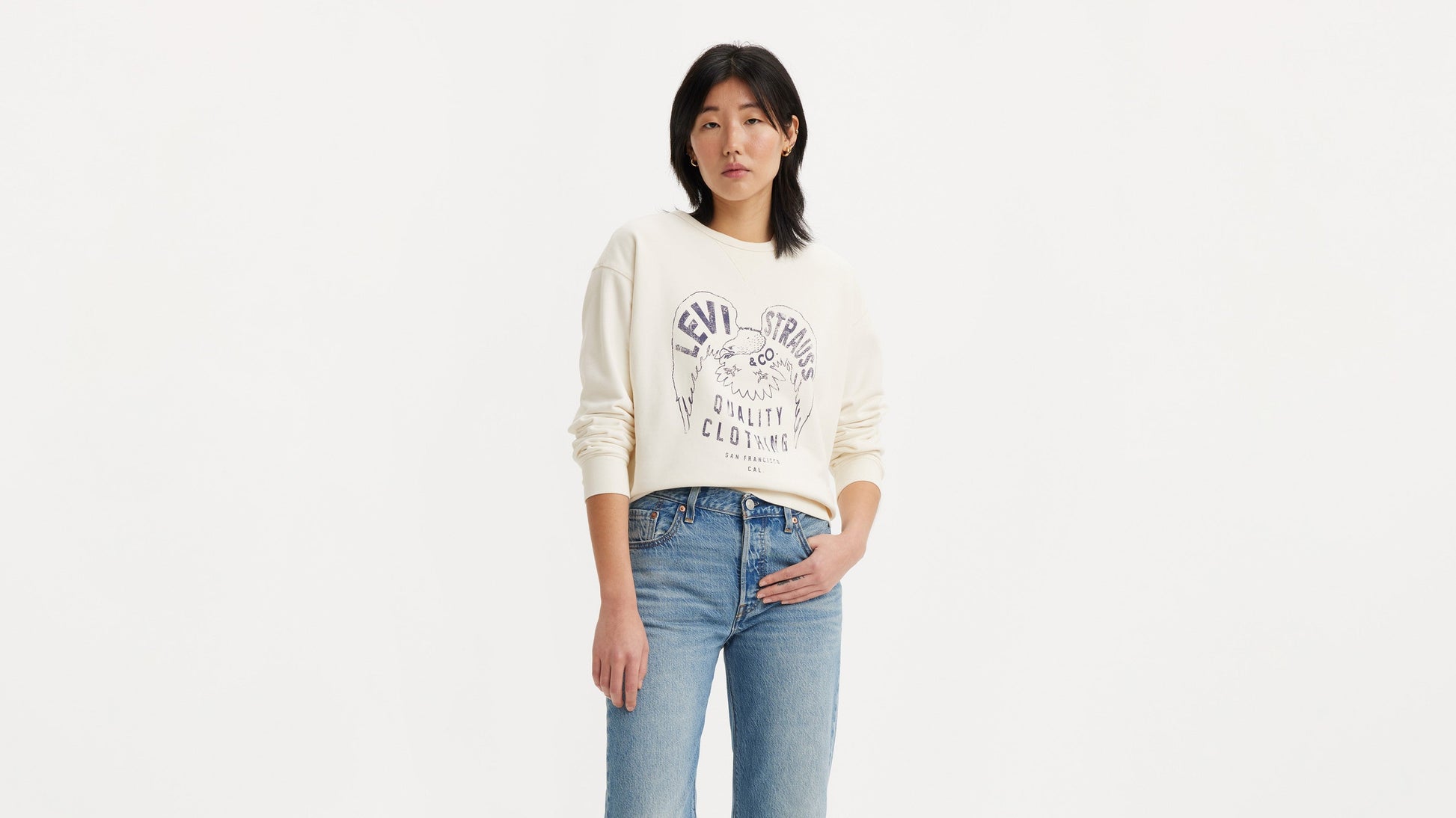Levi's® Women's Graphic Signature Crewneck Sweatshirt Crew Levis