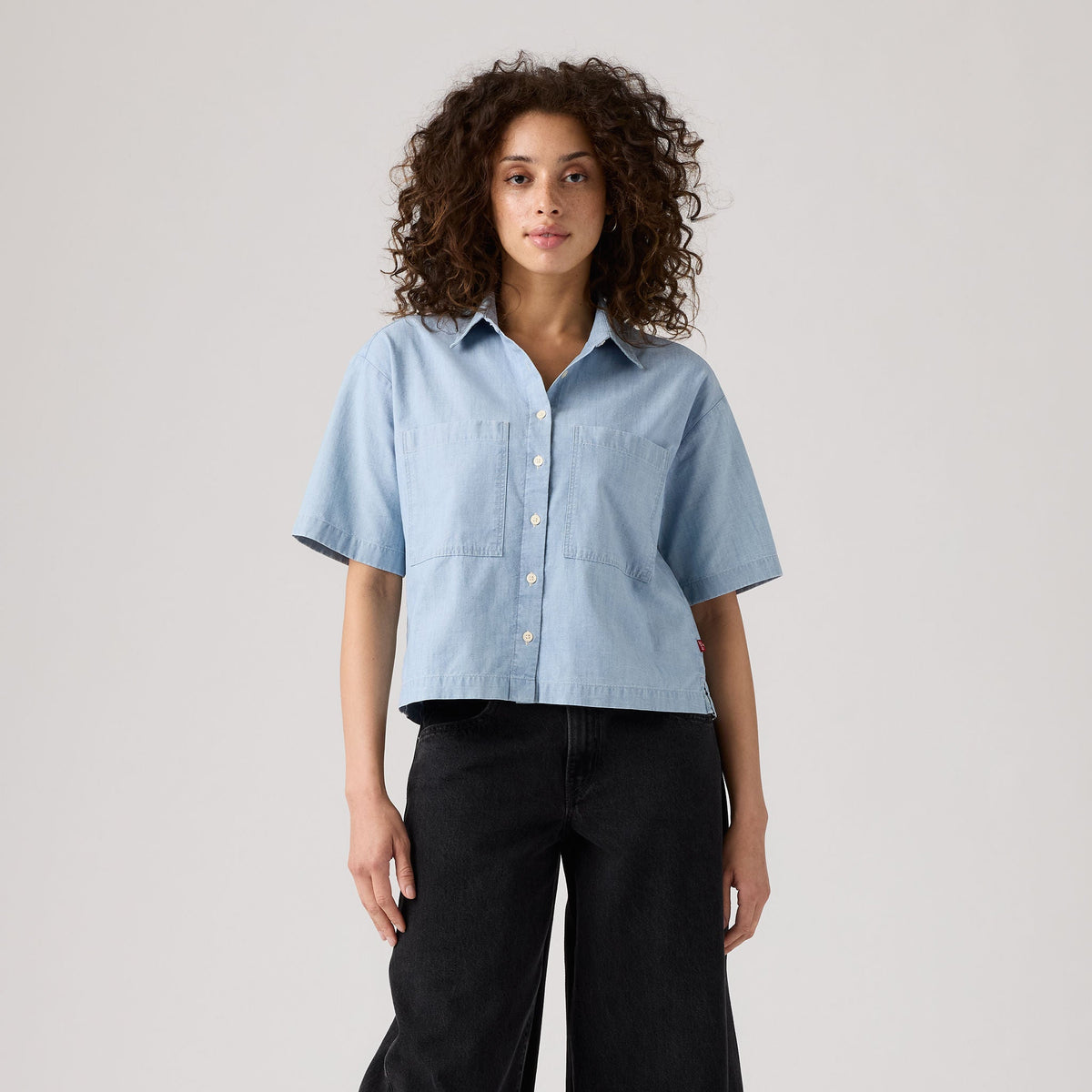 Levi's® Women's Harlie Short-Sleeve Cropped Shirt