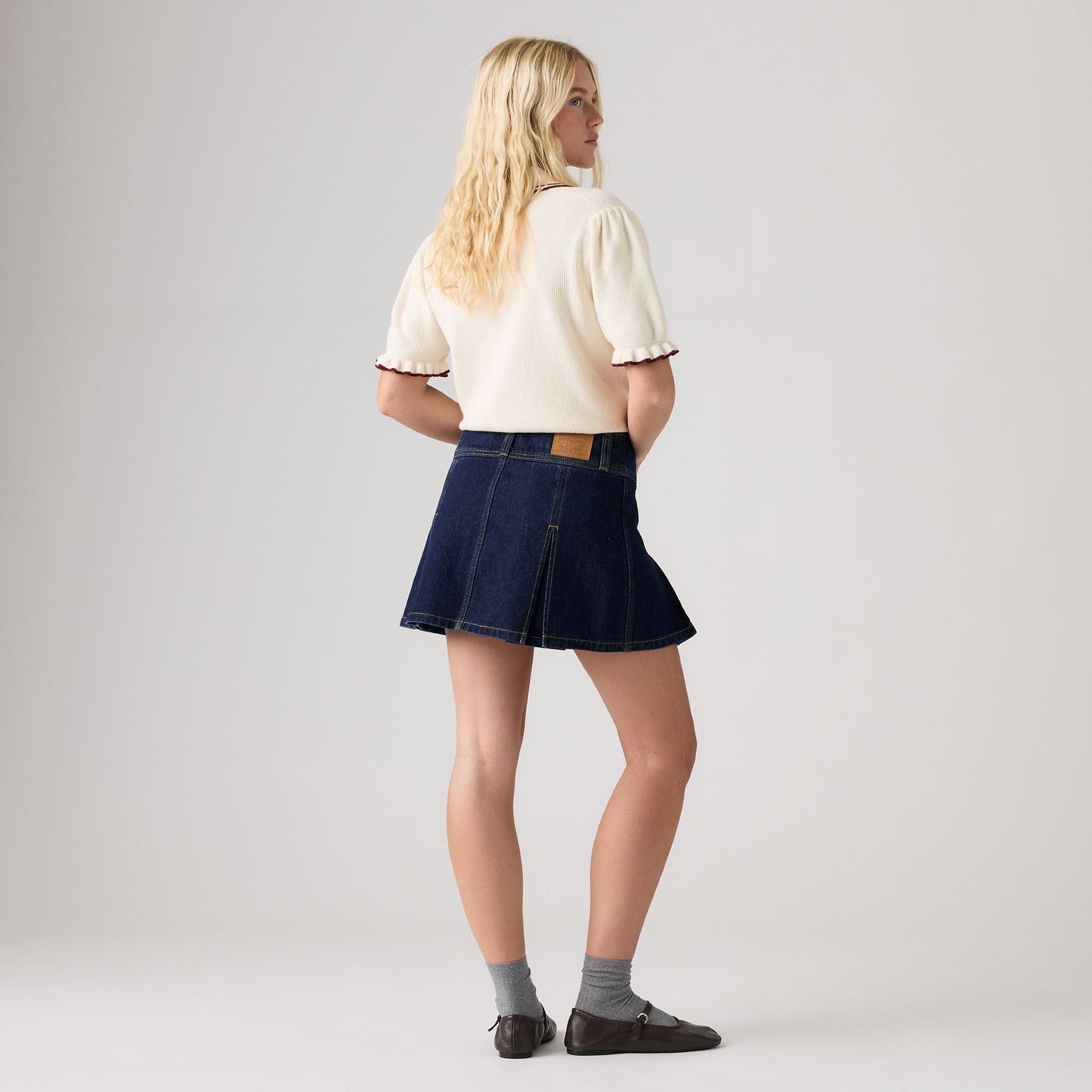 Levi's® Women's Inverted Pleat Mini Skirt